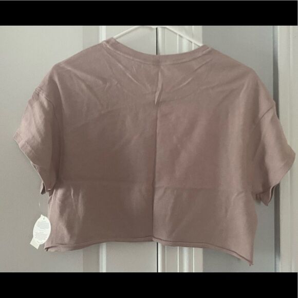 OFFLINE By Aerie Cropped T-Shirt. Bundle of 3 tops - Picture 6 of 9